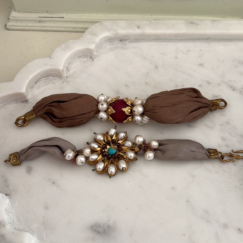 Boutique Vintage Pendant Bracelet